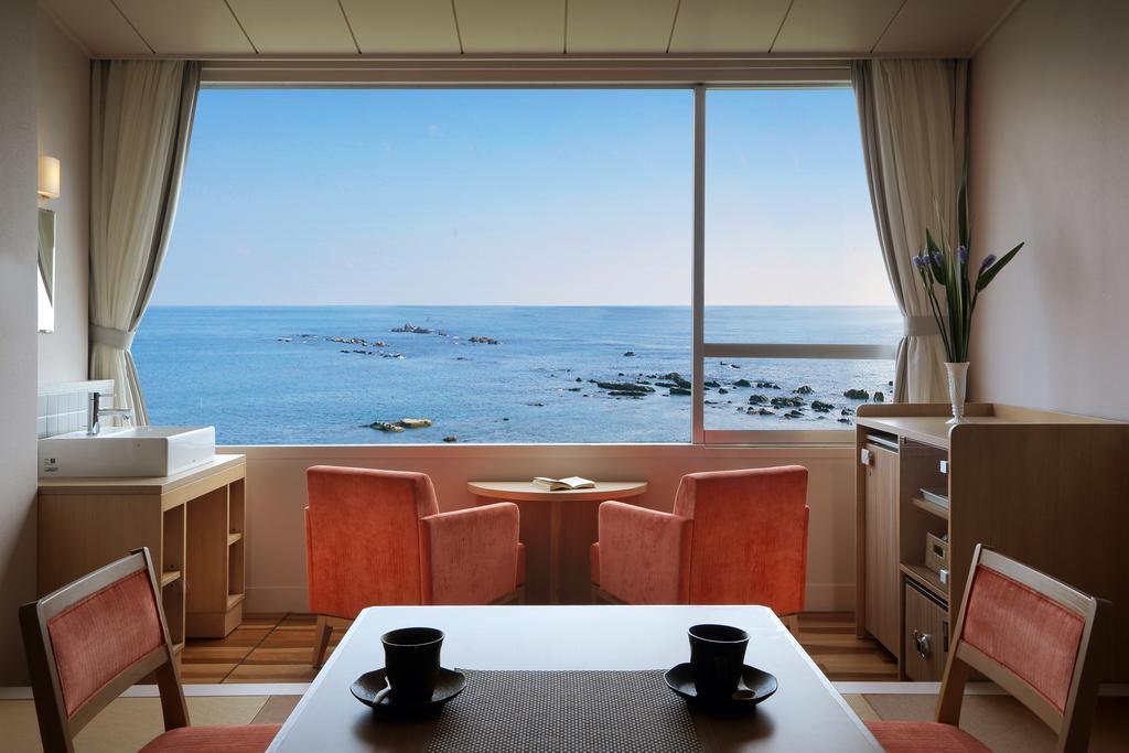 Shirahama Ocean Resort Чиба Екстериор снимка